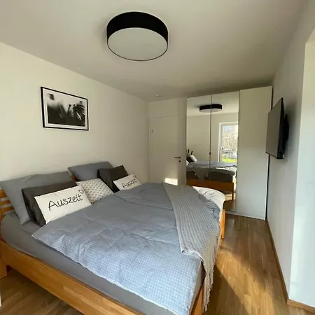 Luxury - Mit Balkon In Seenaehe * Gmunden