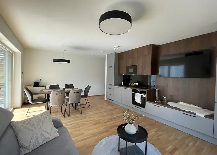 Luxury - Mit Balkon In Seenaehe Apartment