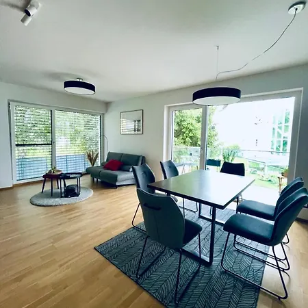 Διαμέρισμα Luxury - Mit Balkon In Seenaehe *